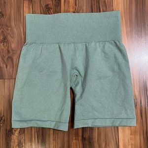 NVGTN light green shorts